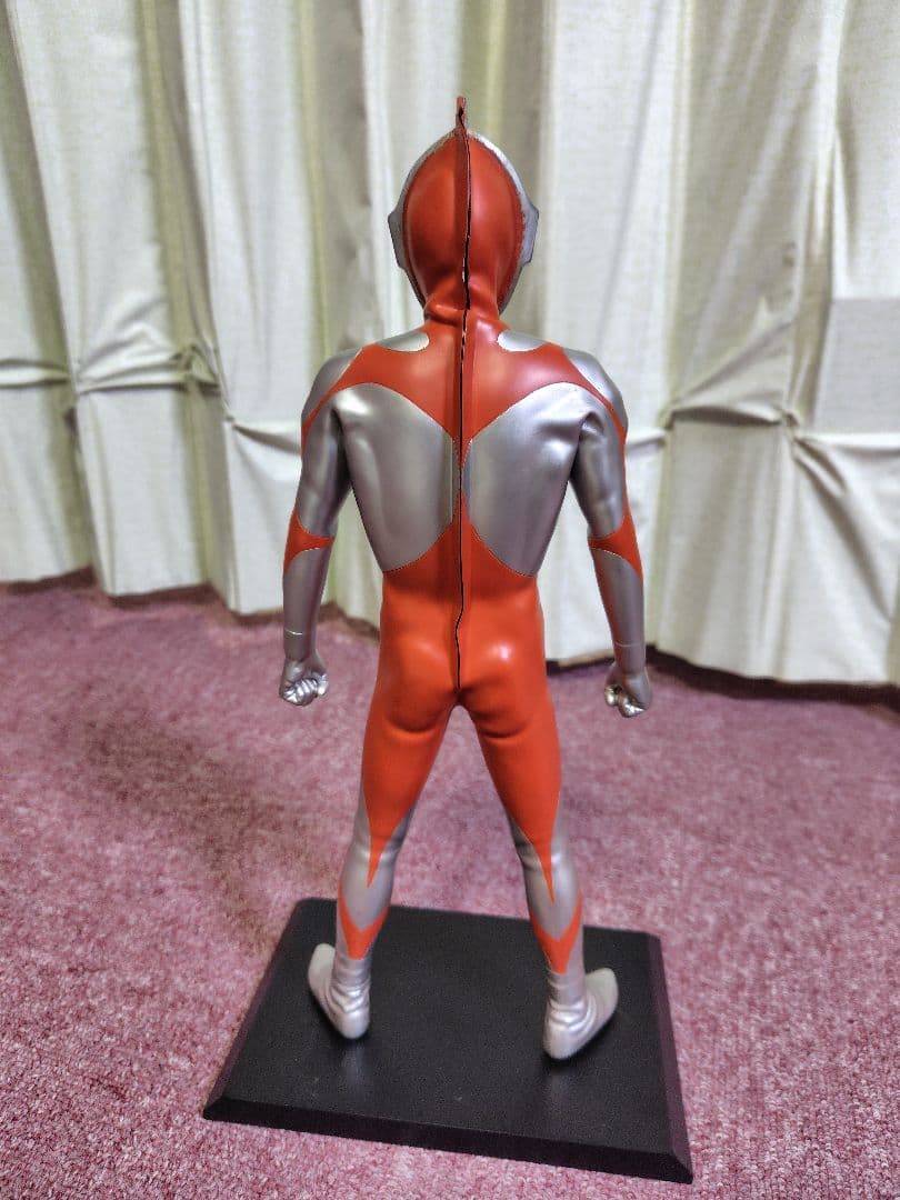海洋堂　1／５スケール　コールドキャスト製塗装済み完成品　ウルトラマンＣタイプ