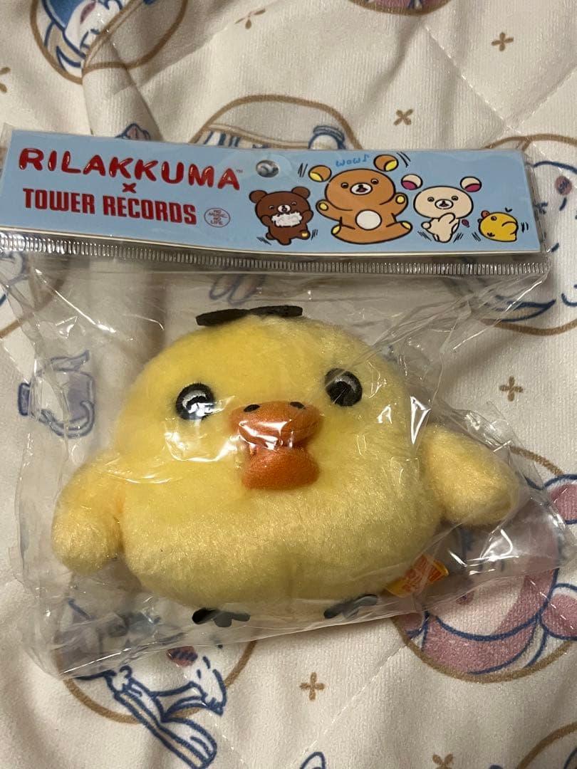 キイロイトリ　タワレコ　びっくりぬいぐるみ