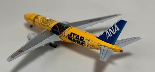 航空機・ヘリコプター ANA B777-200ER JA743A C-3PO