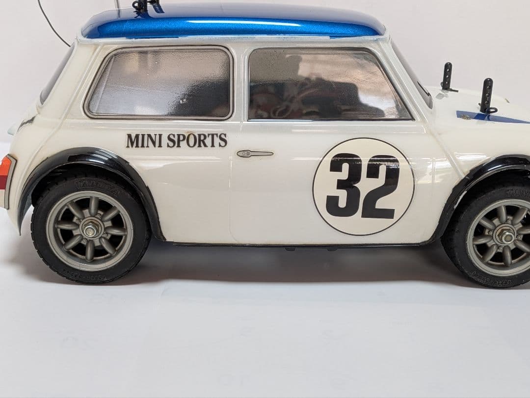 ミニクーパー ラジコンカー 1/10スケールタミヤRC フルセット
