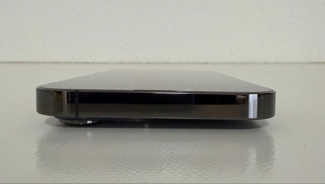 【美品】iPhone13 Pro 258GB SIMフリー 白ロム 初期化済み