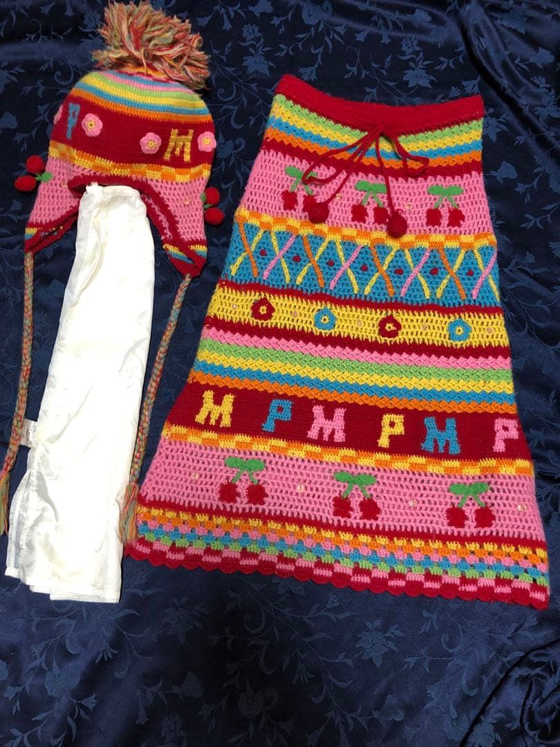 カラフル編み物スカートと帽子セット（ペチコート付）