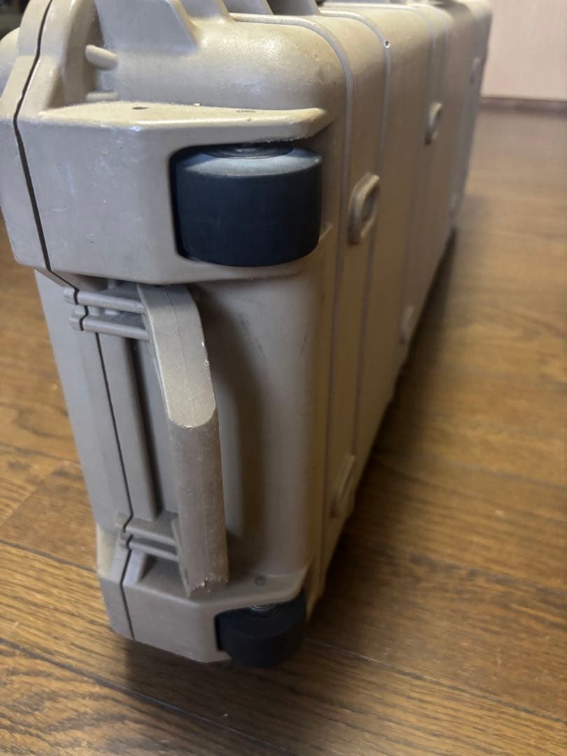ペリカンケース　1720 タンカラー　M4 トレポン　pelican