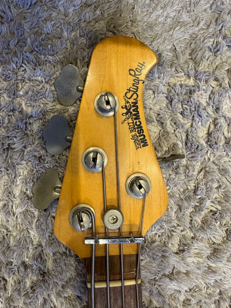 MUSICMAN StingRay-EXエレキベース WH／R