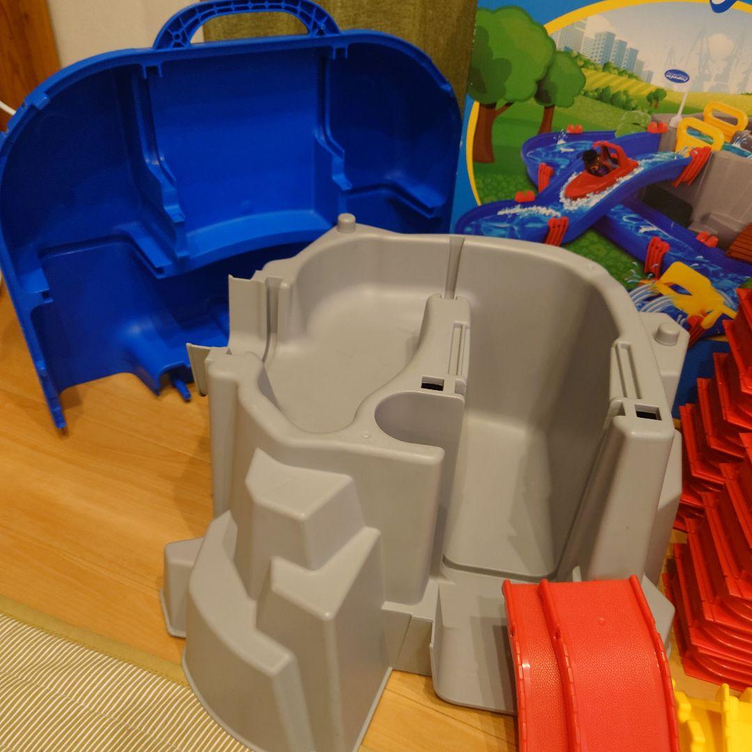 値引中！　アクアプレイ　マウンテンレイク　メガブリッジ　ボーネルンド　水遊び