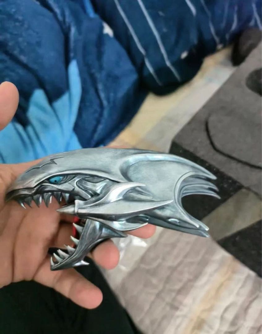 遊戯王 青眼の究极竜 ガレージキット ガレキ スタチュー