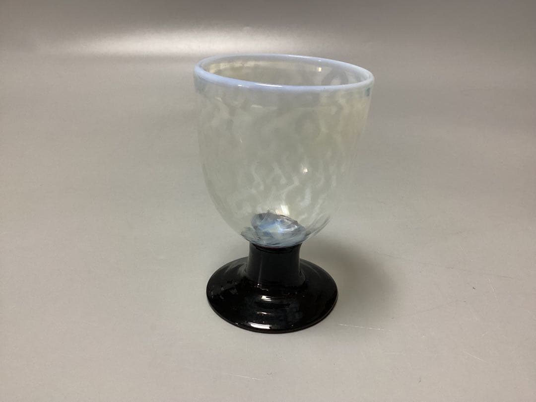すみれ　雷文　黒脚　なつめ形　氷コップ　(検) 和ガラス　ウランガラス