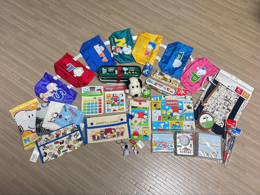 PEANUTS スヌーピーグッズ
