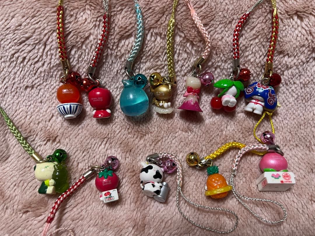 ご当地キティ　根付け　ストラップ　12個