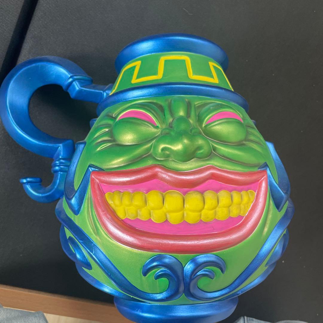 遊戯王　強欲な壺　陶器&帽子セット