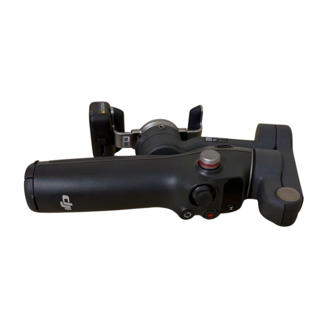 DJI Osmo Mobile 8 スマートフォン用ジンバルスタビライザー