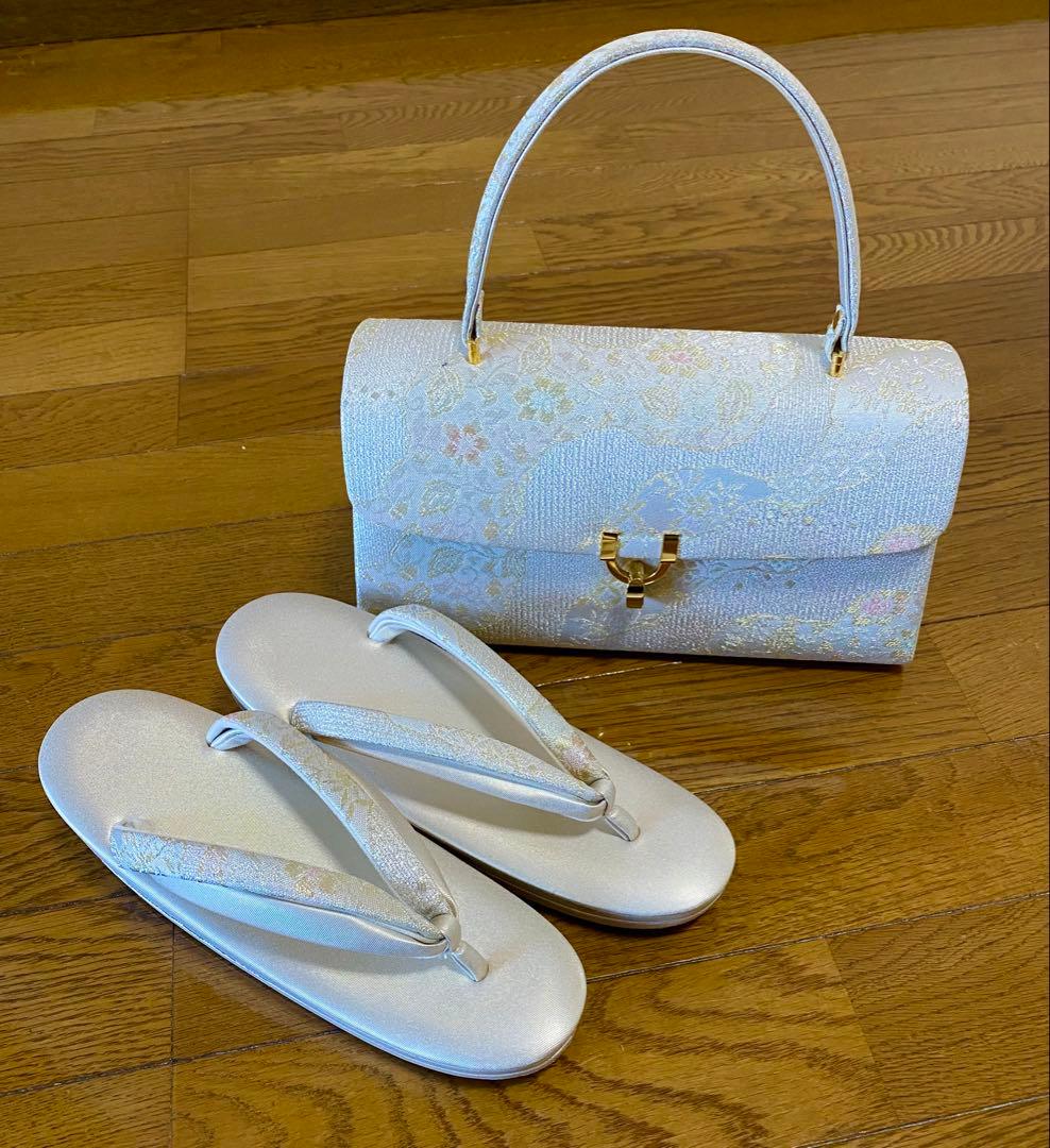 花柄和装用バッグと白色下駄セット