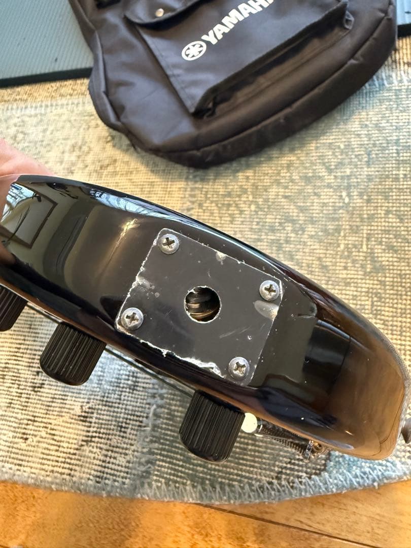 YAMAHA エレキベース TRBX174 ブラック ソフトケース付き スタンド