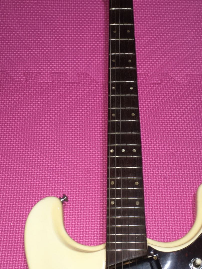 モラレス モズライトモデル Morales Mosrite エレキギター 日本製