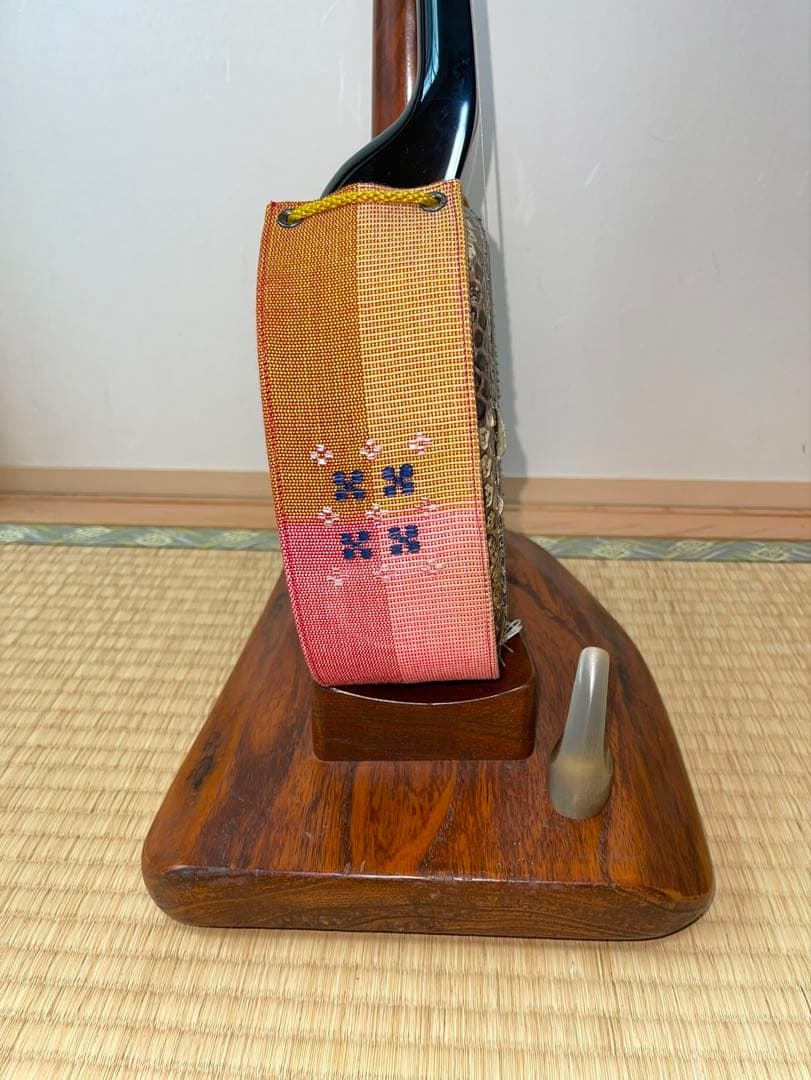 三線　三線たて　小物類　付き《お値下げしました》