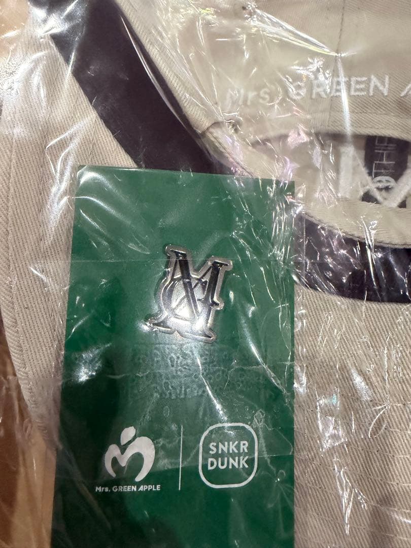 Mrs.GREEN APPLE NEW ERA　スニダン　\"BEIGE\"