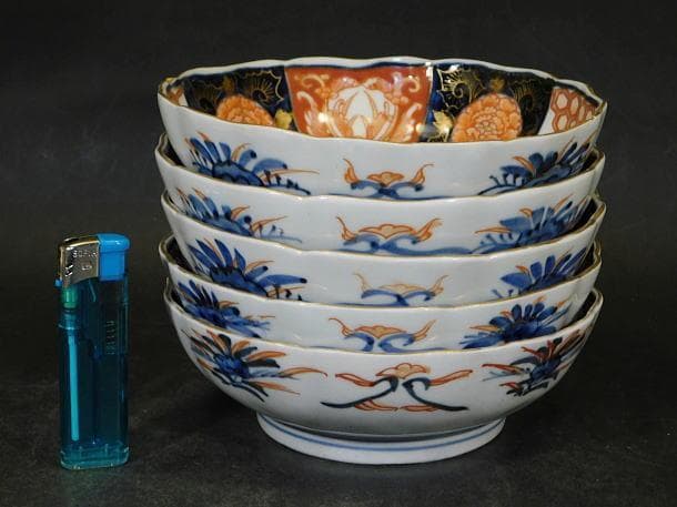 【時代磁器　古伊万里　染錦若松牡丹紋　輪花ナマス皿（５枚）】