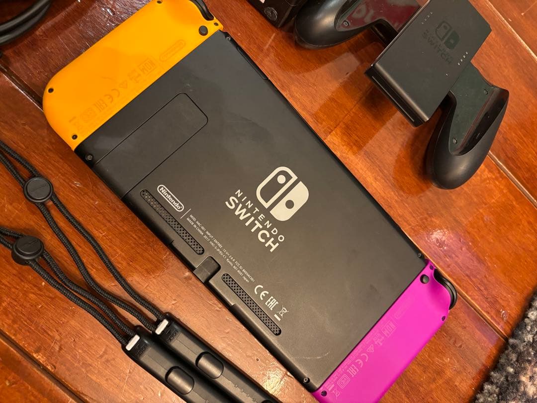 Switch本体