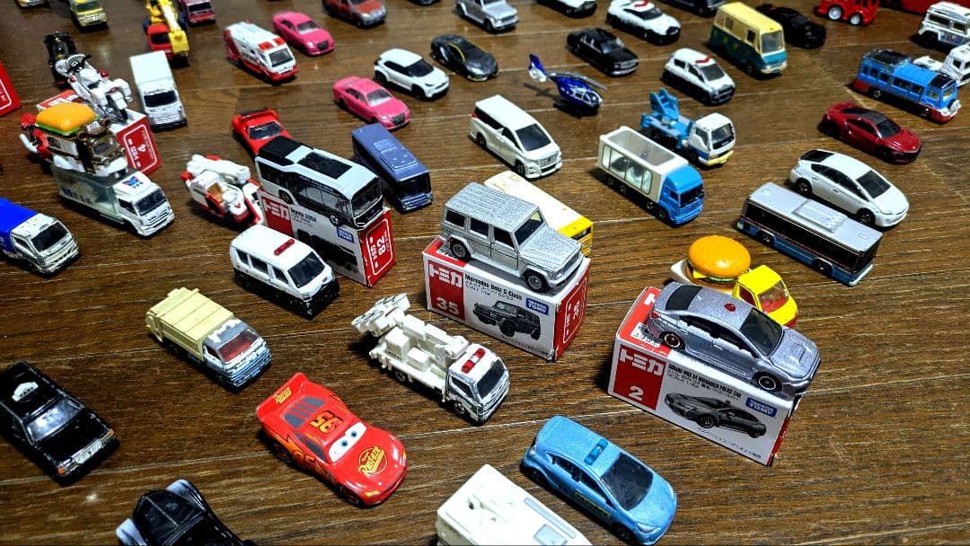 トミカ 173台 まとめ売り その他45台