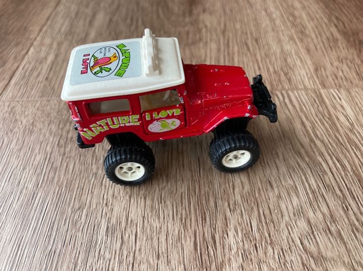 トミカ ランドクルーザー ビッグフット I LOVE NATURE