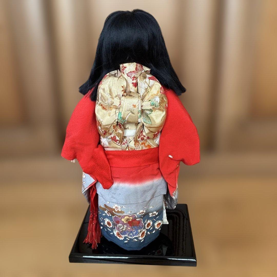 市松人形 赤い花柄　［松乾斎東光作］