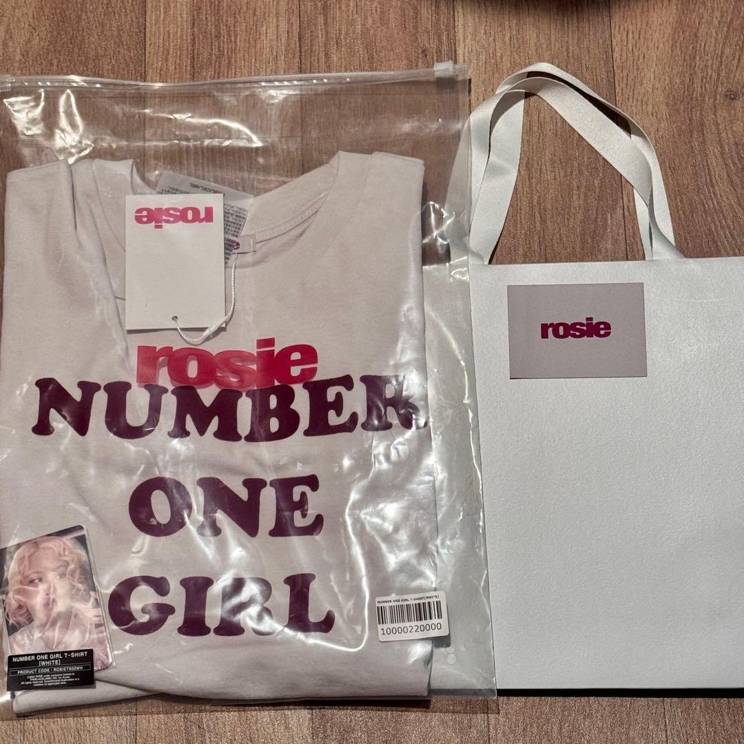 BLACKPINKロゼ popup Tシャツ＋特典トレカ＋ショッパー