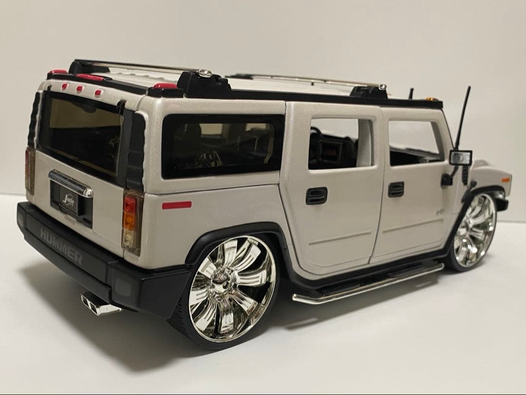 美品　1/18 アメ車　ミニカー　ハマー　H2 DUB スピナーホイール
