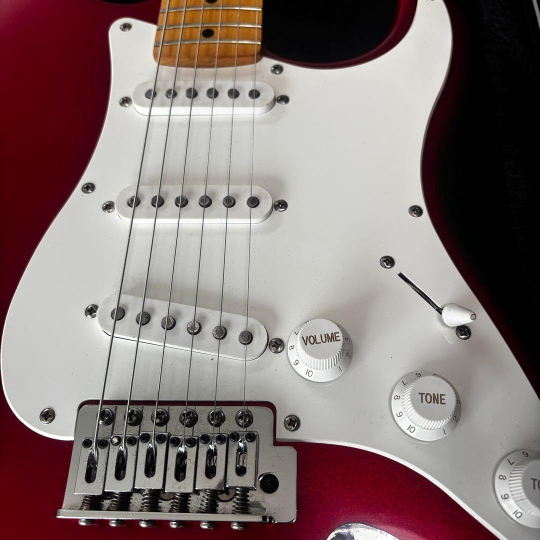 【人気のCAR】Squier by fender ストラトキャスター　2004年