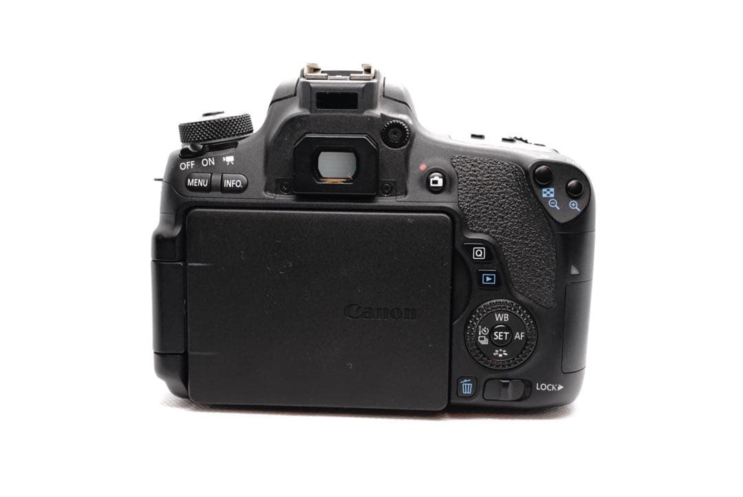 Canon EOS 8000D ダブルレンズキット【スマホに転送可能☆】