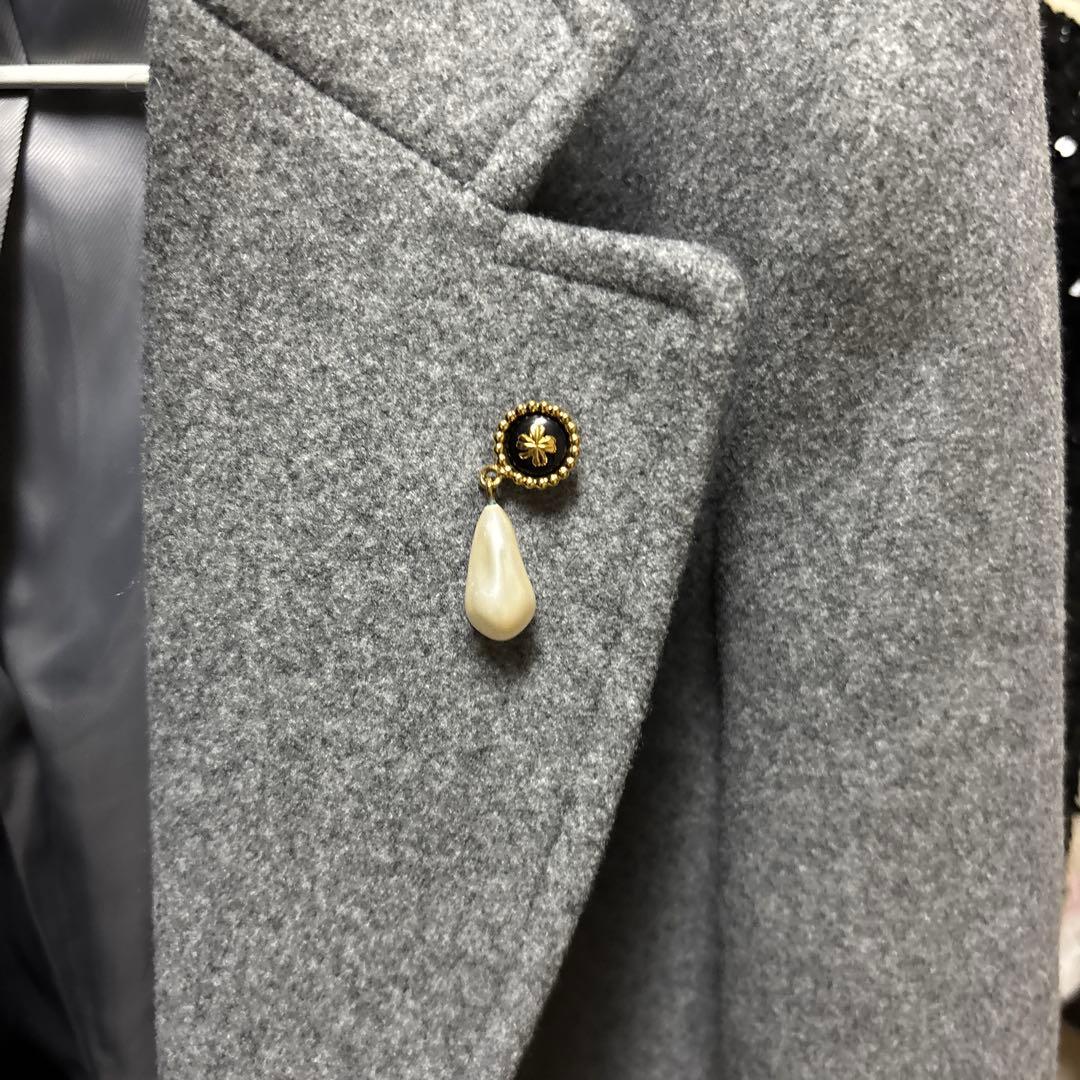 ピンブローチ