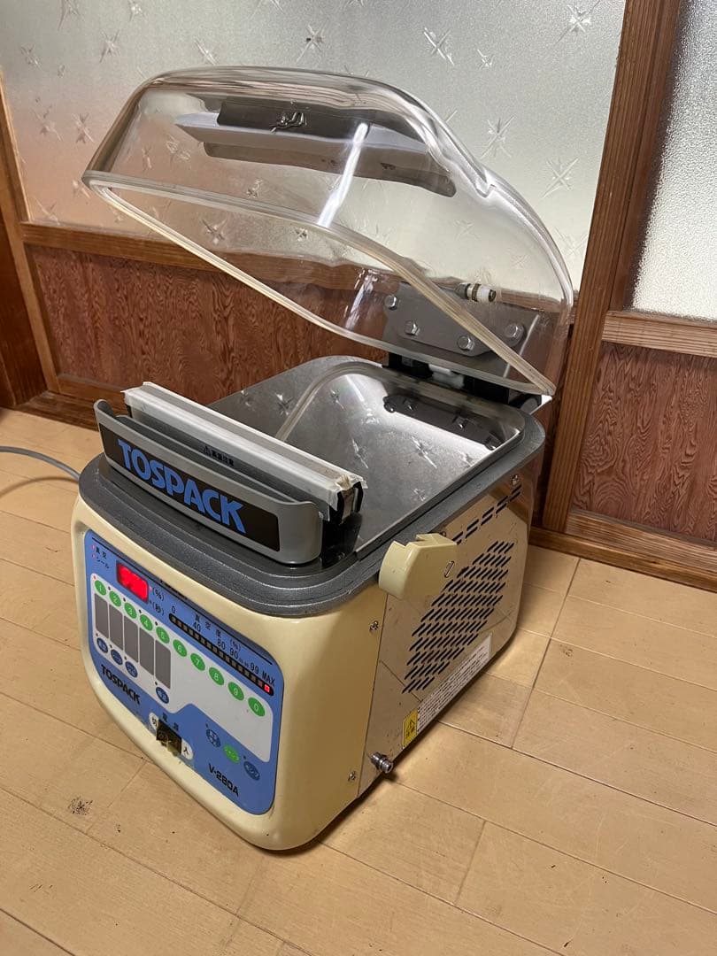 2017年製　TOSEI トスパックV-280A業務用真空包装機　真空パック機