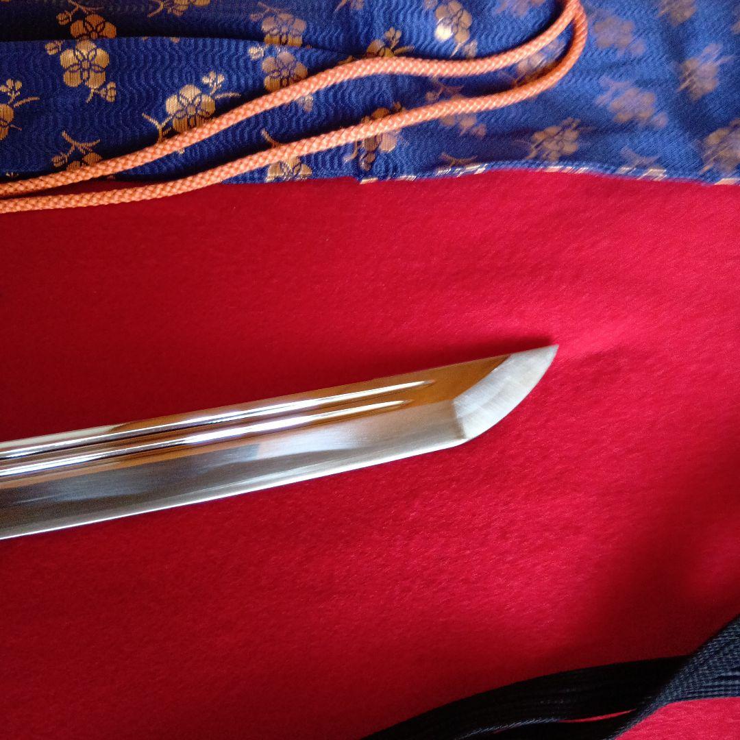 模造刀　和泉守兼定写し　刀身はアルミ合金製で切れません。