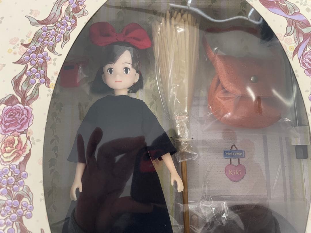 りからいず『魔女の宅急便・キキ 』『天空の城ラピュタ シータ』全2➕おまけ新品