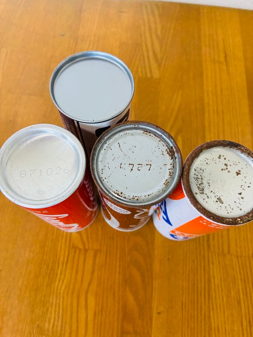 昭和レトロ　缶ジュース　80年代90年代　ファンタ　コーラ　懐かしいアンティーク