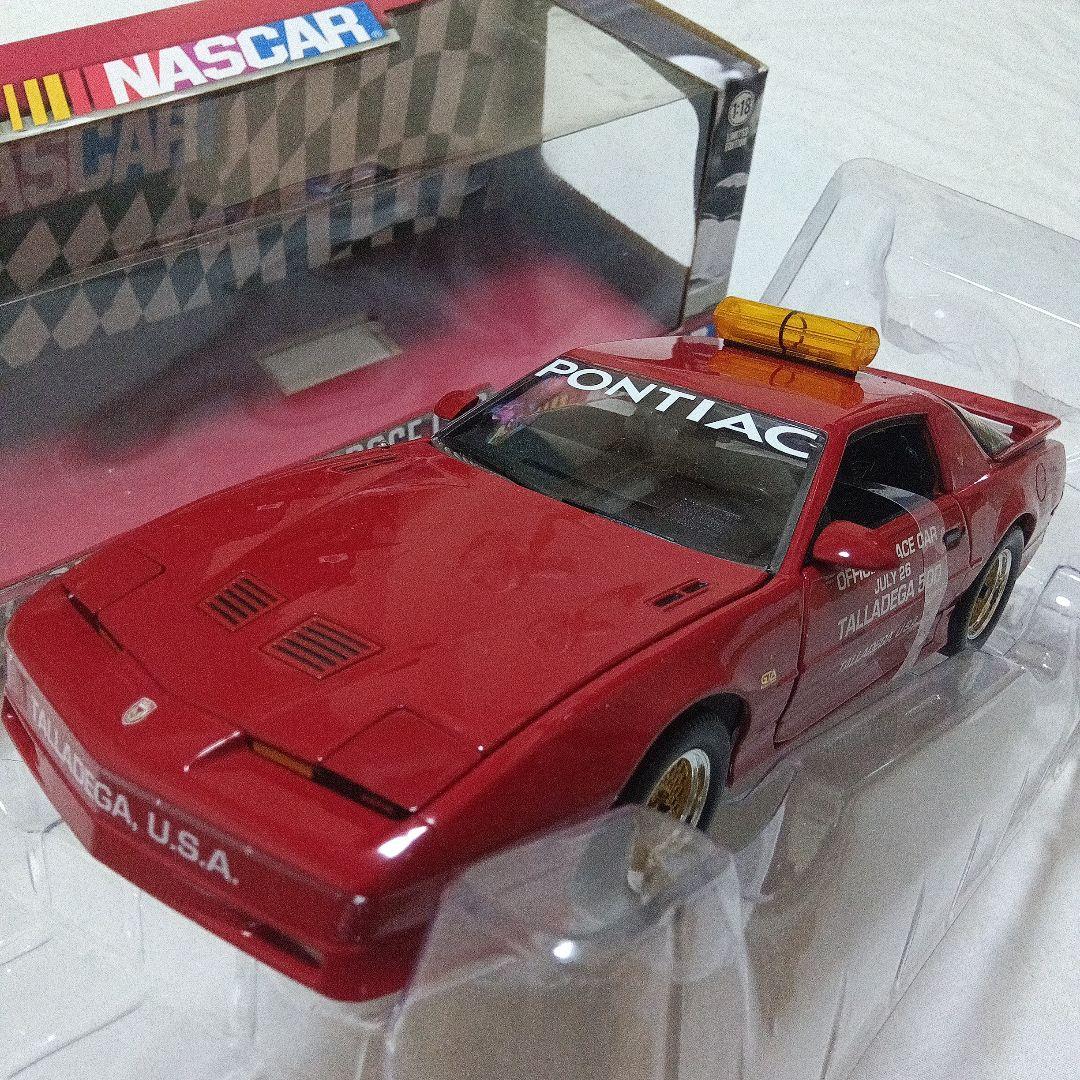 グリーンライト 1/18 ポンティアック GTA