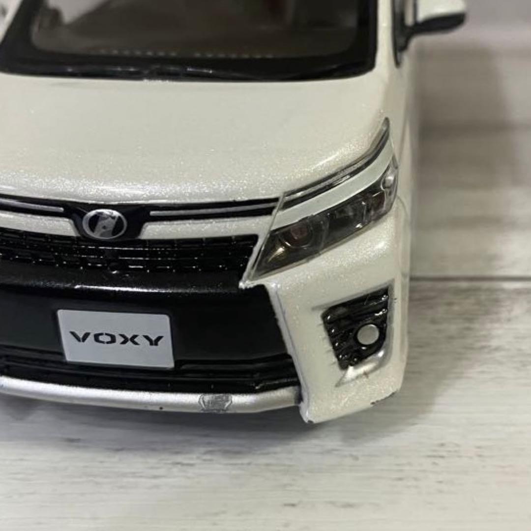 TOYOTA VOXY トヨタ ヴォクシー 80 前期 ミニカー カラーサンプル