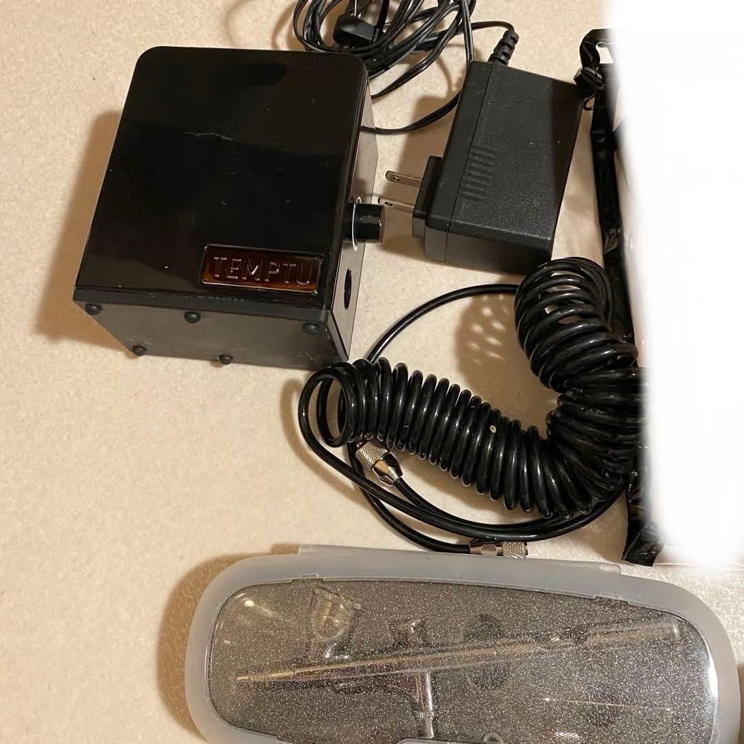 TEMPTU 2個 エアブラシコンプレッサー