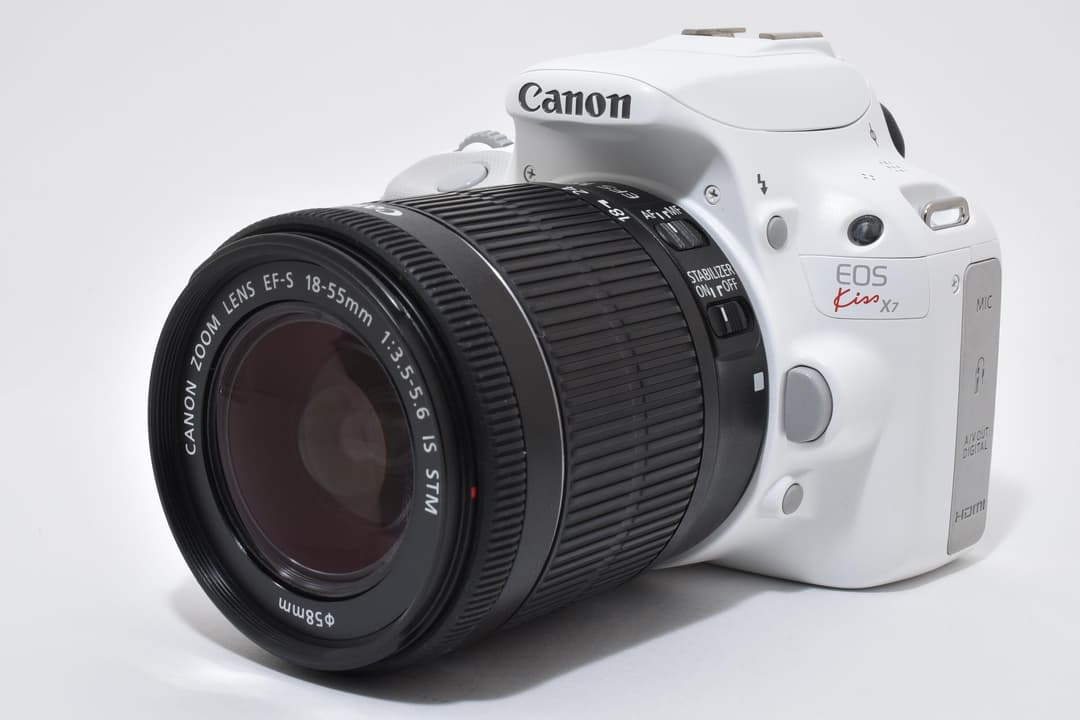 ほぼ未使用 Canon EOS Kiss X7 ホワイト スマホ転送 #9423