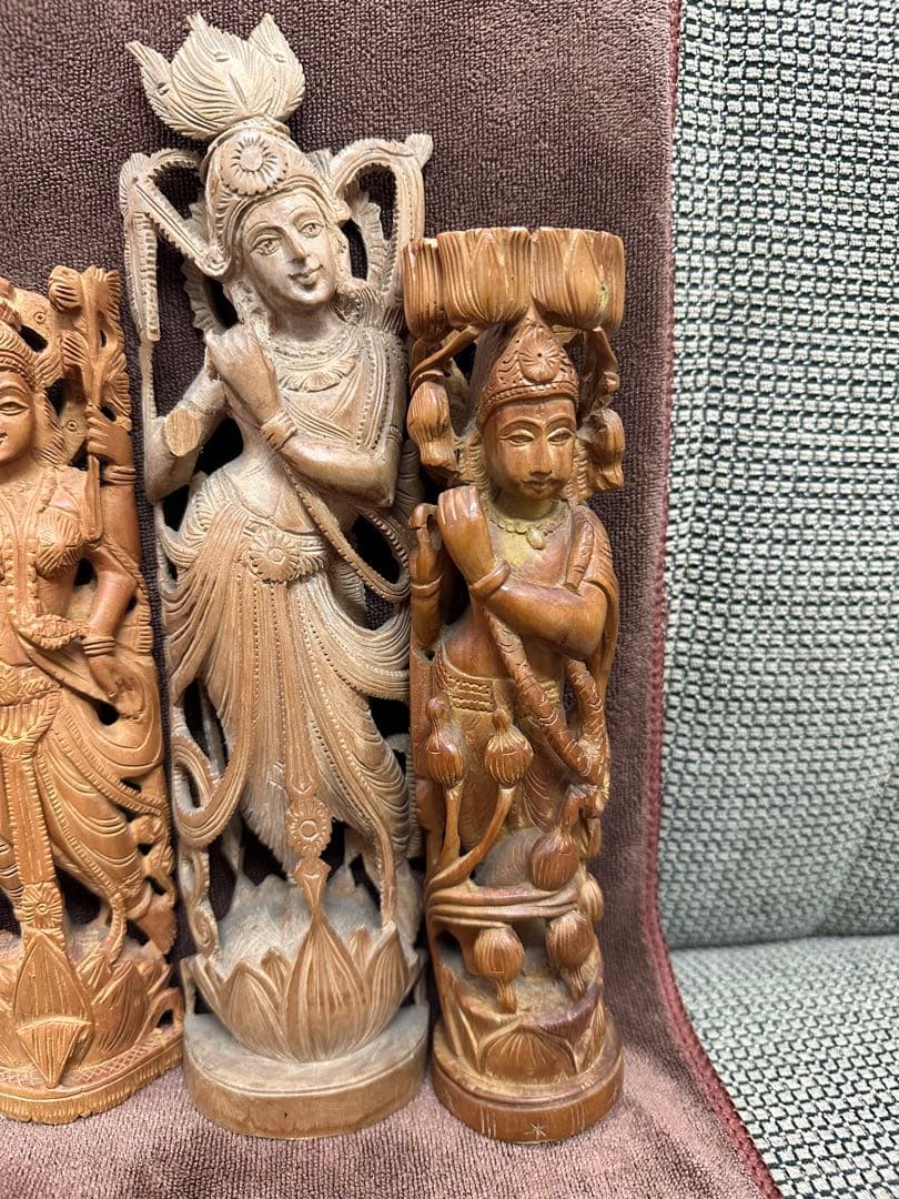 インド　白檀　弁財天　仏教美術　仏像 骨董 木像　木製　仏教　密教　置物