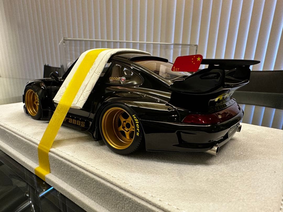 Fuelme RWB993 1/18 プロトタイプ黒