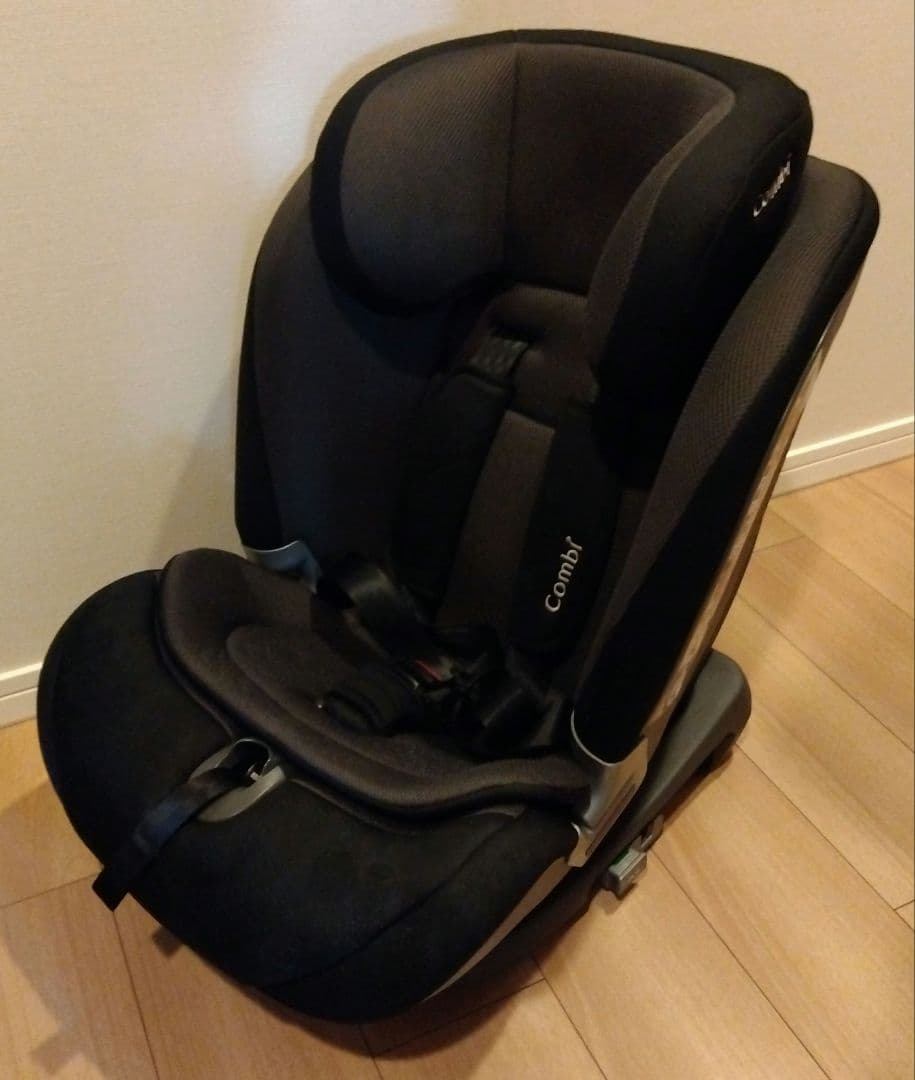 Combi チャイルドシート セイブトレック ISOFIX エッグショック TB