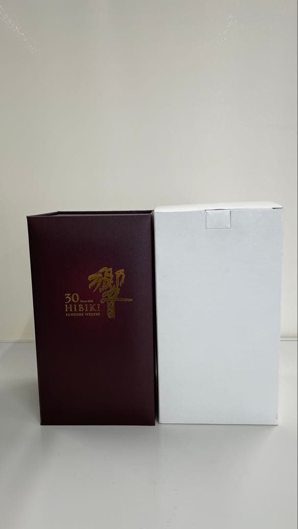 美品　響30年　空瓶　白箱付き　未洗浄