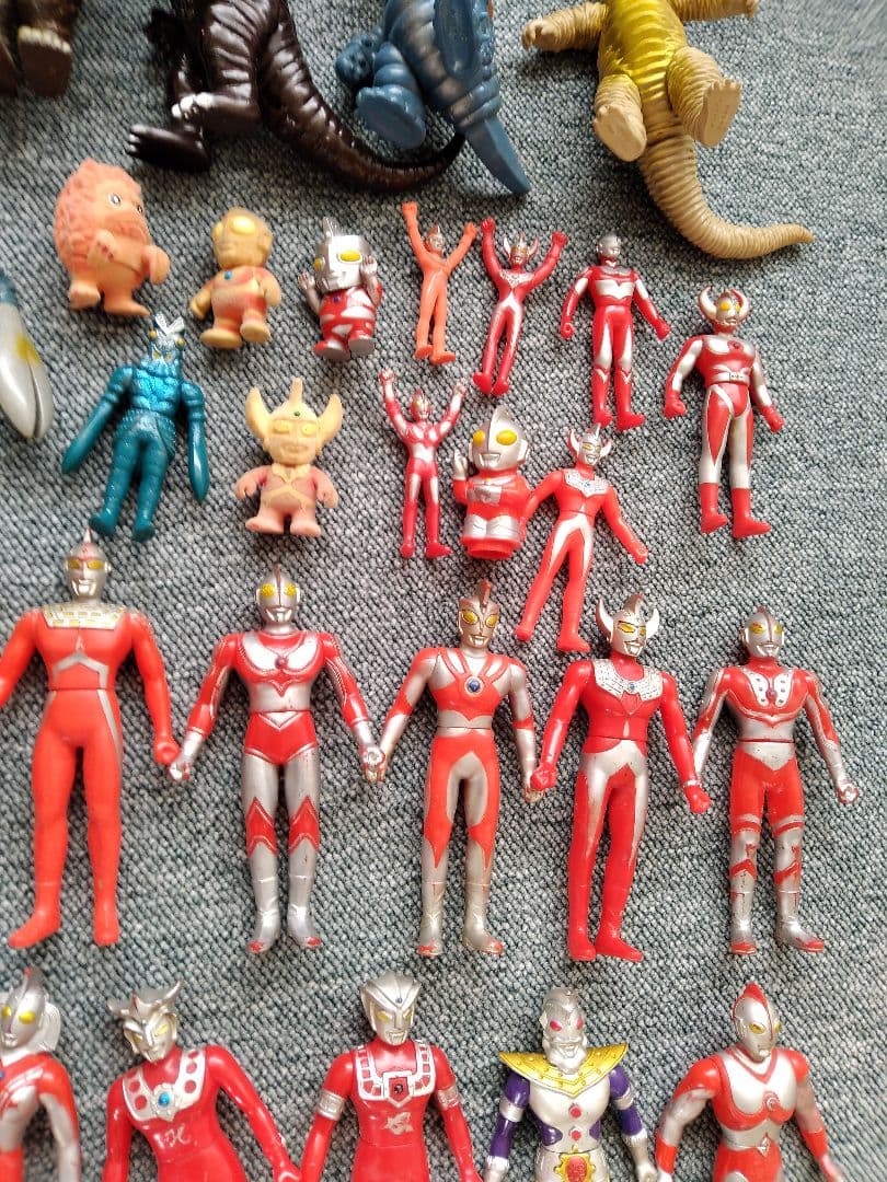 ウルトラマン　怪獣　ソフビ　フィギュア　奥特曼