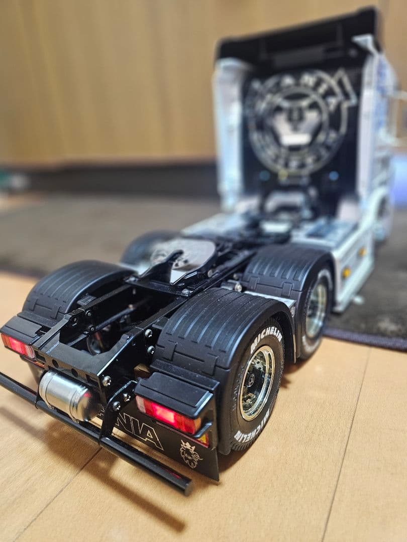 タミヤ1/14 スカニアR620 3軸セミトレーラー　セット