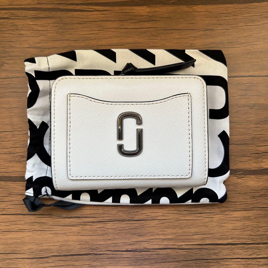 MARC JACOBS マークジェイコブス　財布
