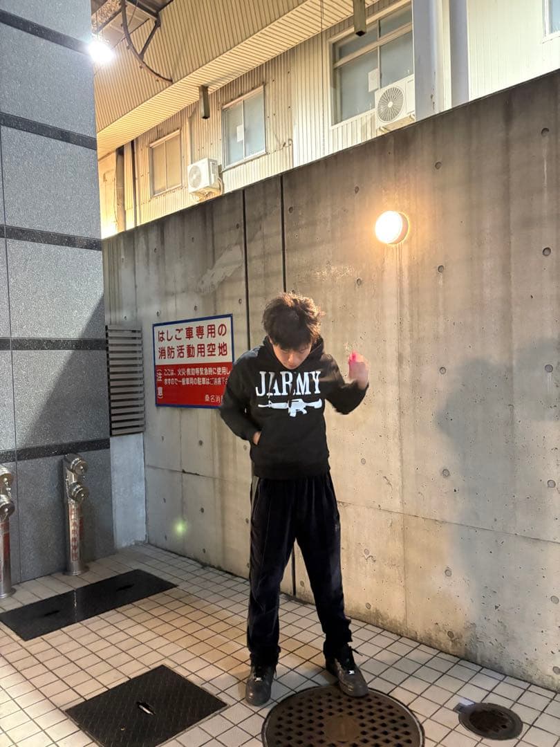 jarmyパーカー