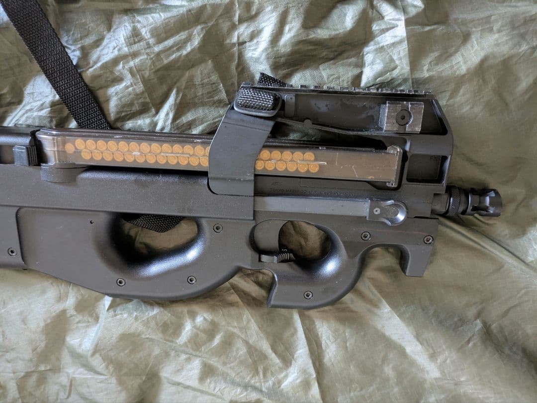 【早い者勝ち！】 電動ガンプラス P-90プラス 多弾マガジン付き