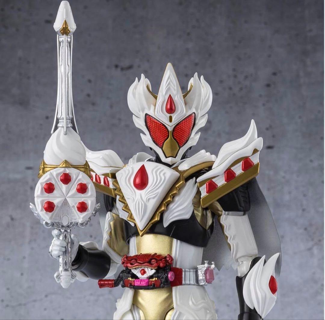 S.H.Figuarts仮面ライダーガヴ ケーキングフォーム