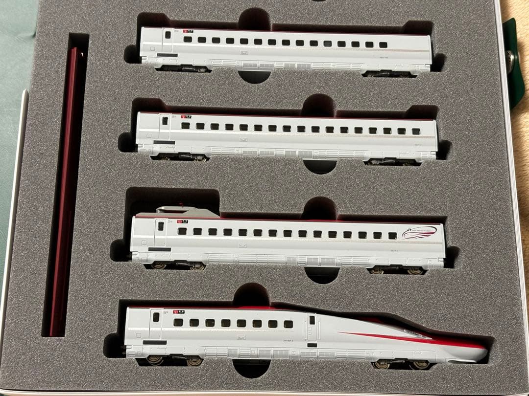 10-1137 E6系