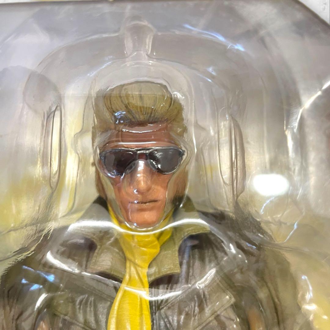 L GEAR SOLID プレイアーツ改　スネーク　バトルドレス　4